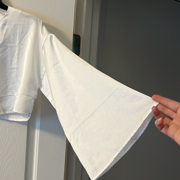 Nasty Girl white cropped top with wide sleeves size 6 (us) - Picture 4 of 6